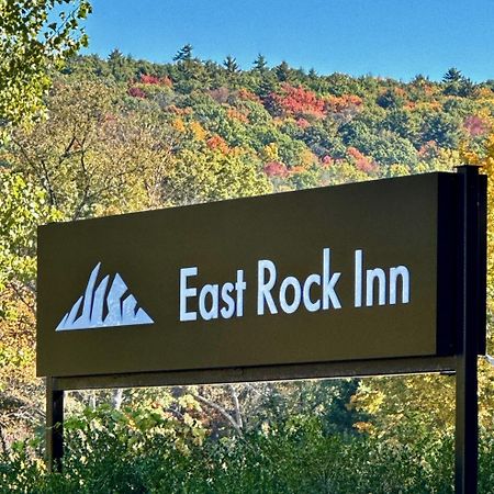 East Rock Inn グレート・バリントン エクステリア 写真