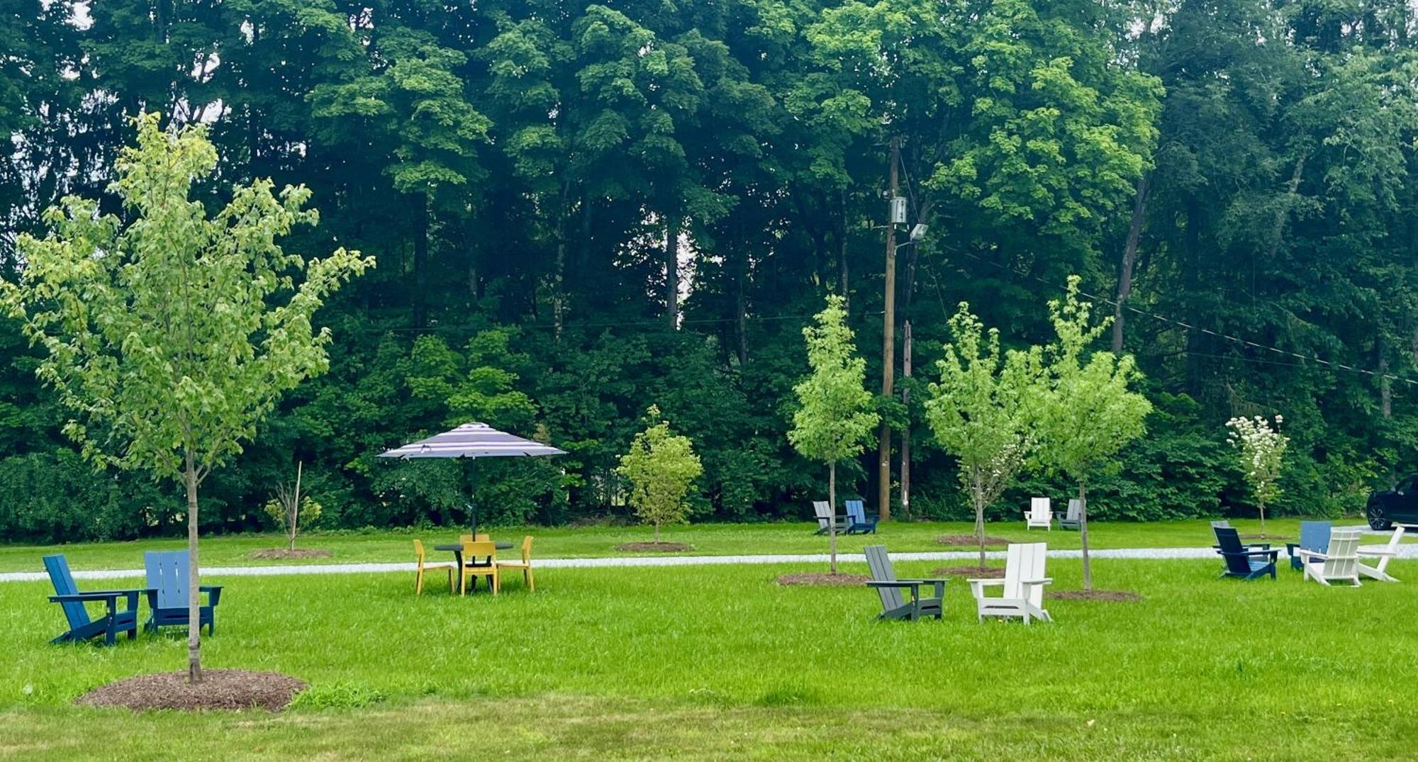 East Rock Inn グレート・バリントン エクステリア 写真